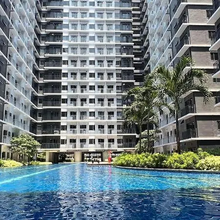 One Bedroom With Balcony-M&M City Comfort
